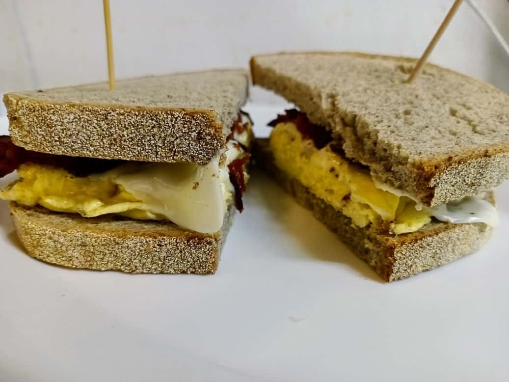 pauline's breakfast sandwiches in norristown